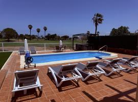 Vista Verde, Luxury Family Front Line Golf, Hot Tub,Pool Table, 8 pers, Caleta de Fuste, hotel em Caleta De Fuste