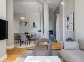 Centrally Located 3 Bedroom Apartment