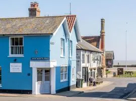 Seagulls - Aldeburgh Coastal Cottages