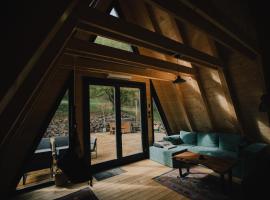 MátraTea Elvonulóház، فندق في باراد