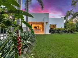 Parap Paradise - Private oasis near Racecourse