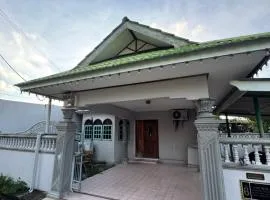 Tokku's House Stadium Gong Badak Drawbridge Umt Unisza Mydin Gong Badak Airport Lapangan Terbang Sultan Mahmud Pantai Miami