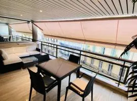 GRAY D ALBION Residence