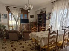 Sicilian Apt in Donnalucata-Sleeps 4- 2 Min Beach
