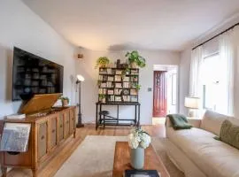 The Marlowe Garden Suite - Vintage Luxury at the Beach - Hotel Amenities