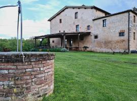 Agriturismo La Taverna, hotel v destinaci Sovicille