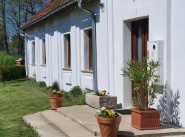 Dworek Marmis - idealny dla rodzin, hotel a Mirsk