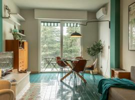 The Silky Way relax e quiete in prossimità di lago e città, Hotel in Como