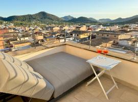 Villa Andratx - Ocean & Mountain View, Hotel in Andratx