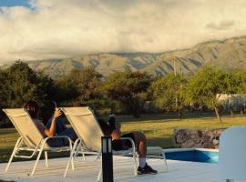 SOLSALI Caba&ntilde;a moderna, hotel con tinas de hidromasaje en San Javier