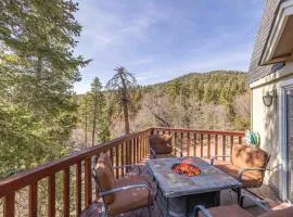 Navigate Stays Cabin w Firepit & Mountain Views