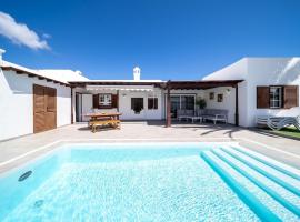 VillaSue, Hotel in Tías