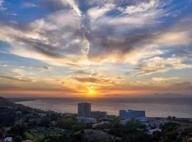 Rhodes SkyLine Suites