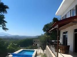 6A Alberca Privada y Vista al lago de Chapala, kotedžas mieste San Nicol&aacute;s de Ibarra