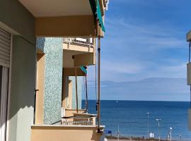 Cuorea House ideale per bikers, Hotel in Loano