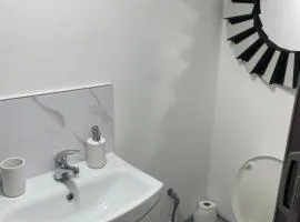 Cozy mini studio in Basildon