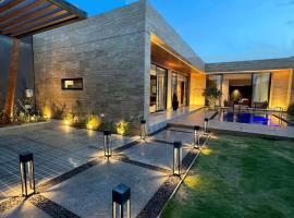 شاليهات اصالة فيلا الفندقية, cabin in Buraydah