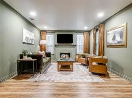 Fort Worth Cottage Retreat