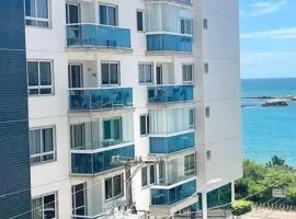 Apartamento peracanga com vista para o mar