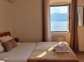Gospar Apartments, hotel v destinaci Kotor