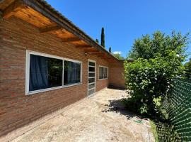 La casita de Iara, хотел в Лобос