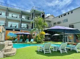 Palau Central Hotel