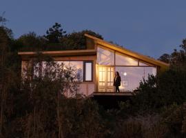 Casita Boutique en Cachagua, vista al mar y calma, hotel in Cachagua