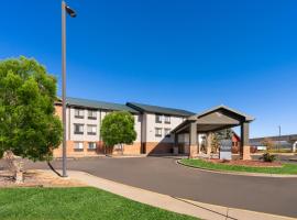 SYLO Hotel Denver Airport, a Ramada by Wyndham, khách sạn ở Aurora