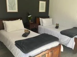 Naude Guest House