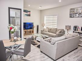 Brand-new three bedroom guest suite in the desirable neighbourhood, cheap hotel in Prince George