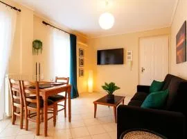 Seaside Astros Getaway - La Maison Etoile