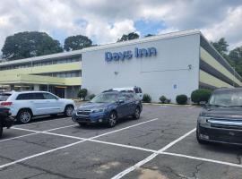 Days Inn by Wyndham Alexandria South, hotel a Alexandria