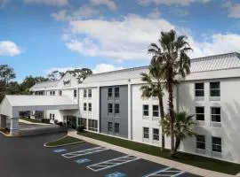 Spark by Hilton Tampa Brandon