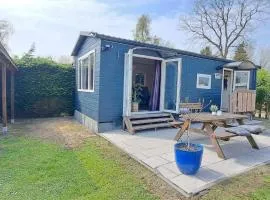 Chalet met privésauna, tuin & nabij Recreatieplas VP083