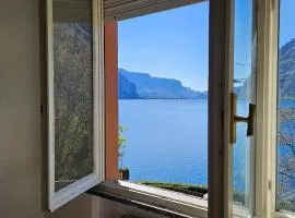 La finestra sul lago