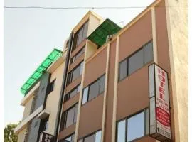 Hotel Heena Plaza, Mount Abu