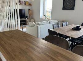 Epinal Port de plaisance Triplex 80 m2, hotel v destinaci Épinal