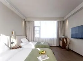 Dali Qingmai Seaview Resort Hotel