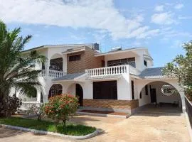 House Numba Tatu
