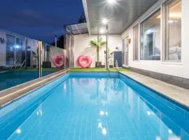 Namhae Eagless Poolvilla Pension