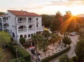 Restaurant & Rooms Nino