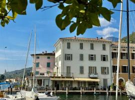 Albergo Gargnano, hotel a Gargnano