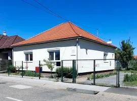 SZEDERMÁLNA Vendégház