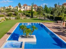 Monte Rei 2 bed linked villa