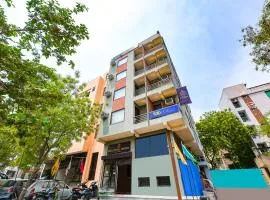 FabHotel Dwarka Residency - Nr Yashobhoomi Convention Centre