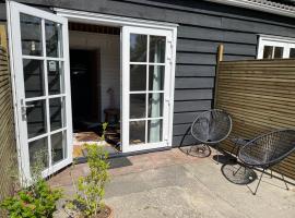 Studio Veerse Meer, hotel v destinaci Wolphaartsdijk