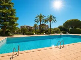 Cannes Marina, Studio Vue Port avec Piscine et Parking Privé