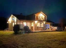 Cottage with good standard next to Neiden river