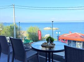 M&N Apartments, hotel in Archangelos