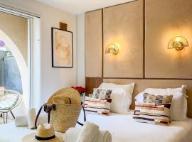 Studio Place des Lices - K1, hotel din Saint-Tropez